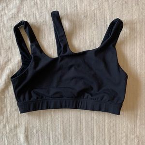 P’tula sports bra